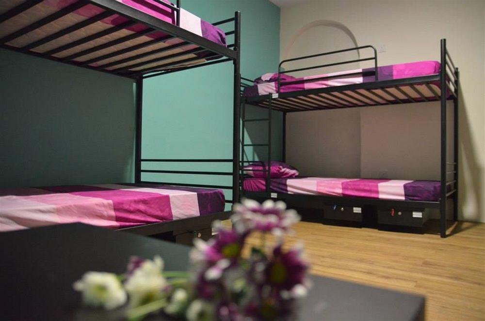 Raizzy'S Guesthouse Kuala Lumpur Exteriör bild